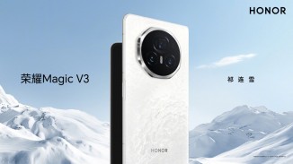 Honor Magic V3 in White